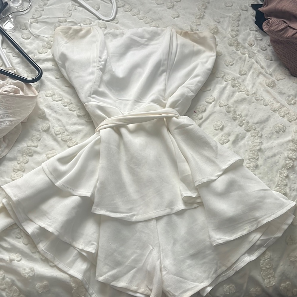 Strapless princess Polly romper